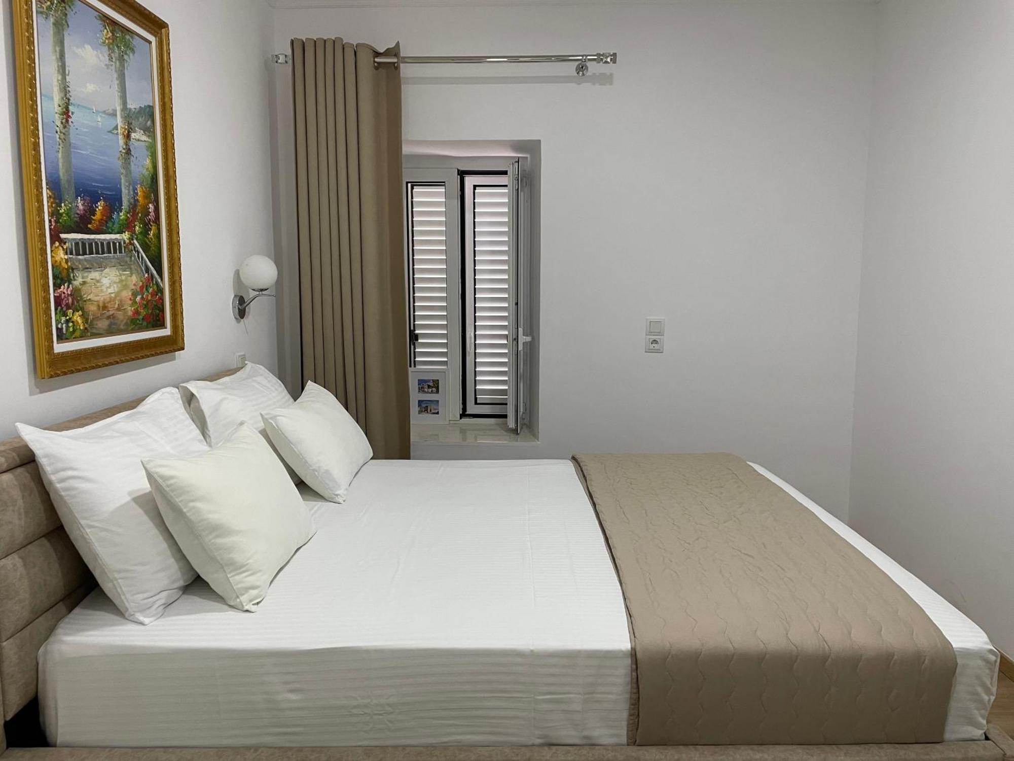 Guesthouse Near The Castle Of ฮีมาเรอ ภายนอก รูปภาพ